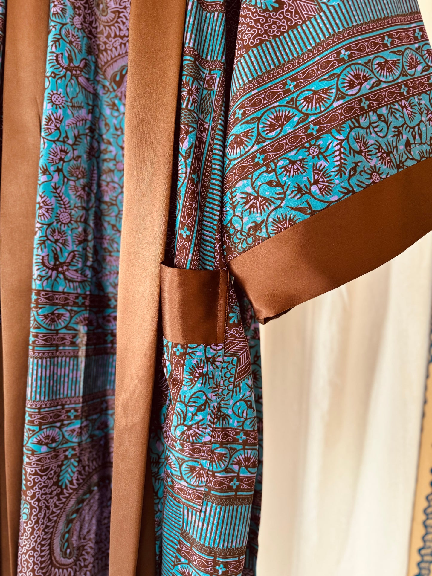 Afrikimo "Morning Glory II" - Brown Satin