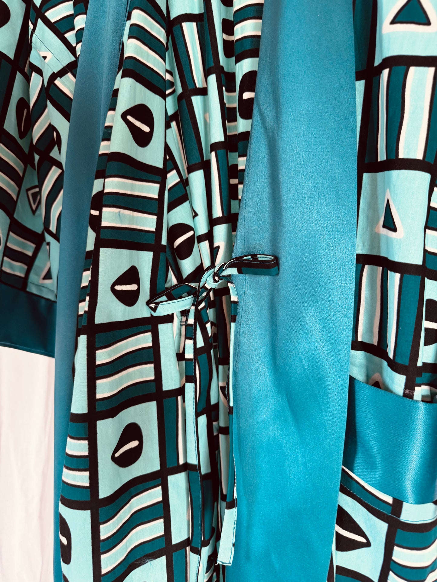 Afrikimo "Beaming Bean" - Teal Satin