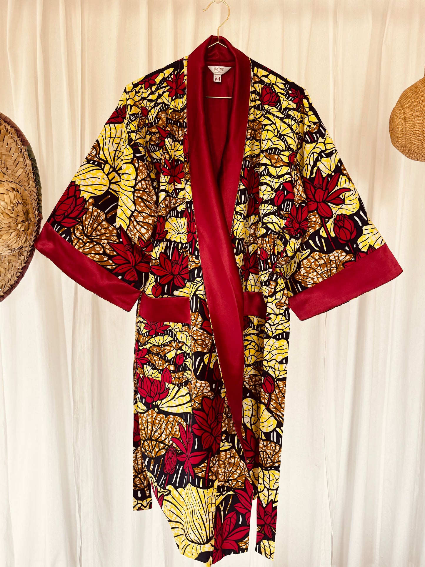 Wendbarer Afrikimo "Lake of Lotus II" - Dunkelroter Satin