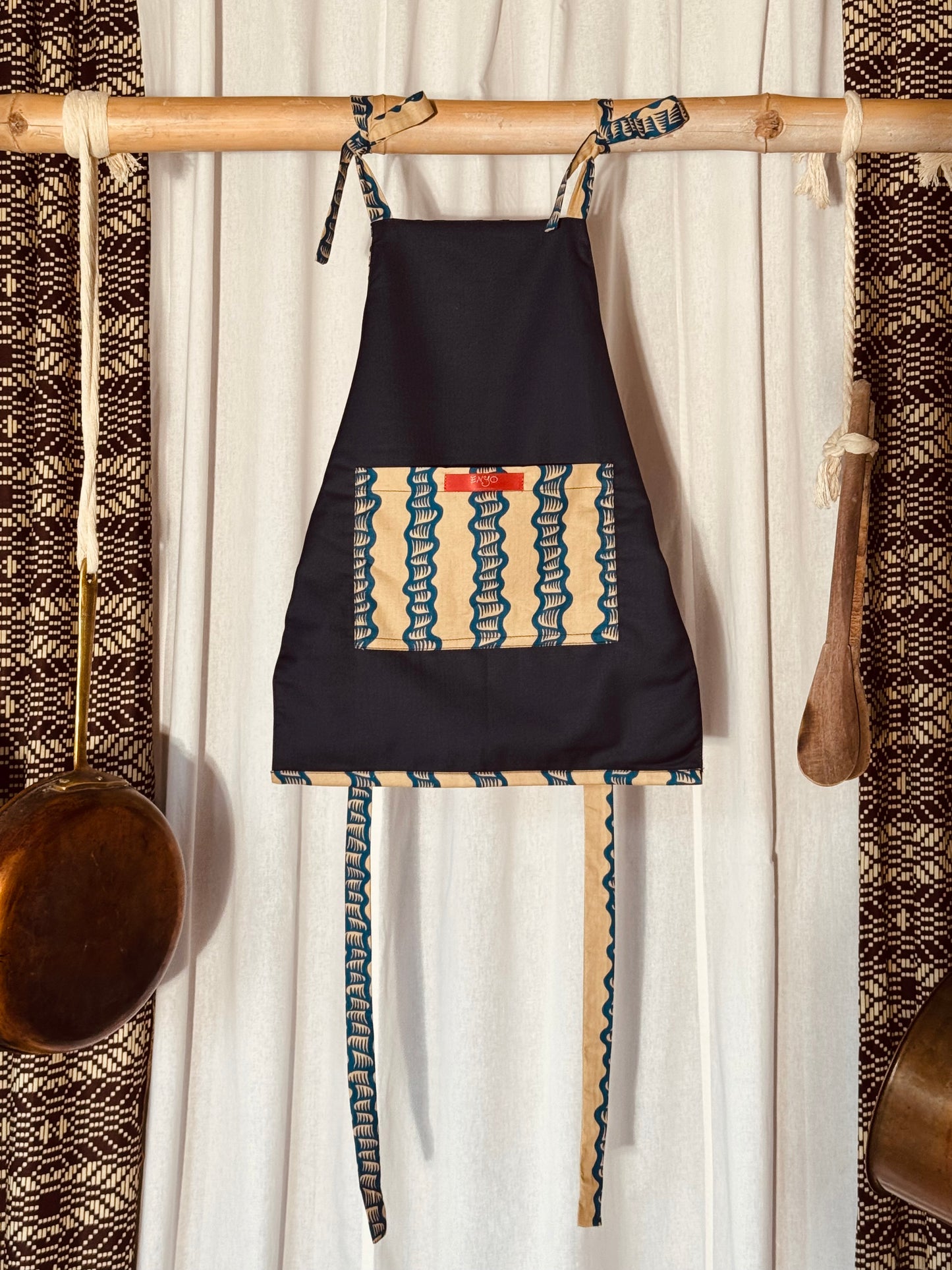 Kids - Reversible Apron “Sugar Cane I”