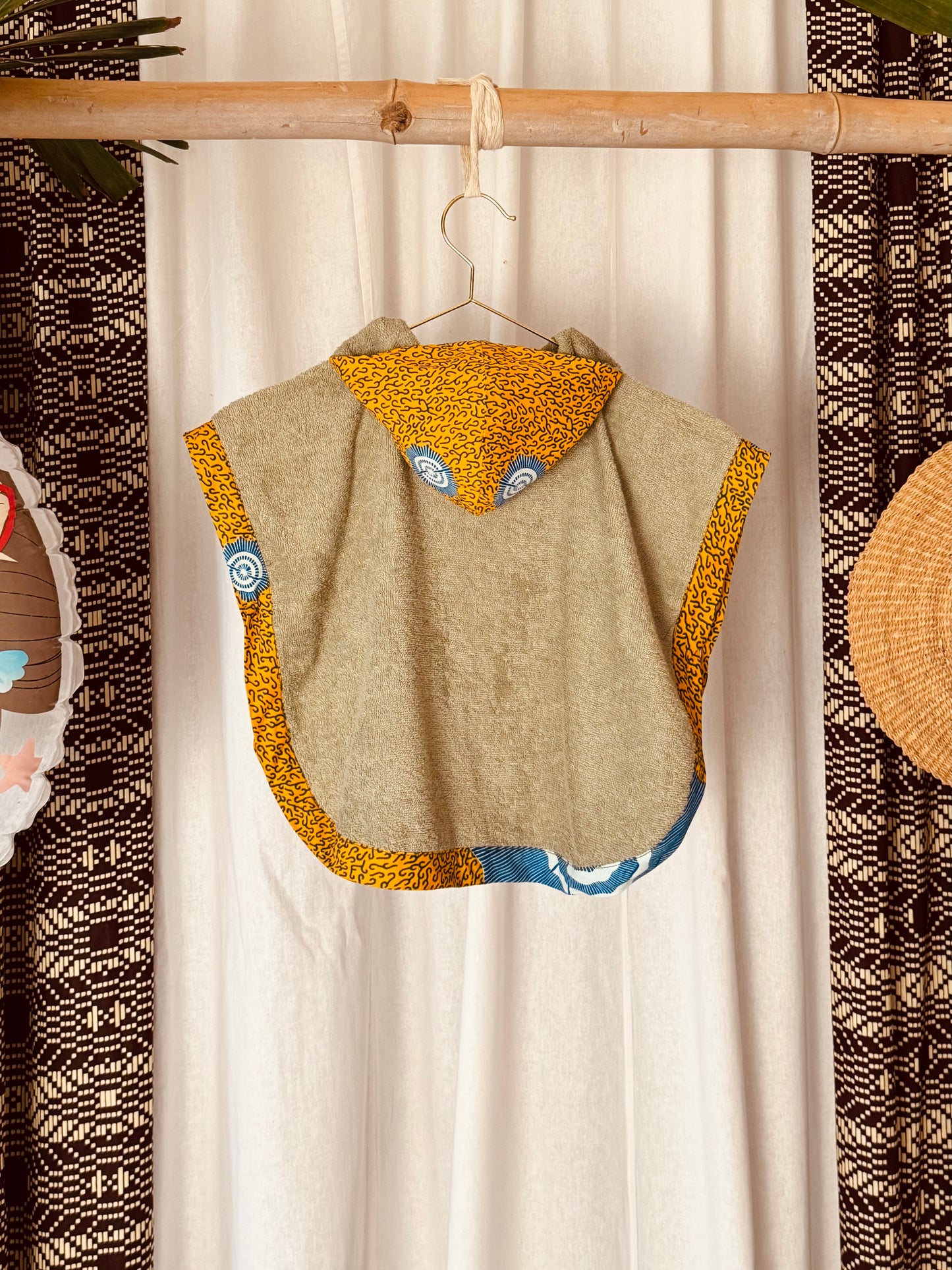 Kids - Poncho "Gramophone I "