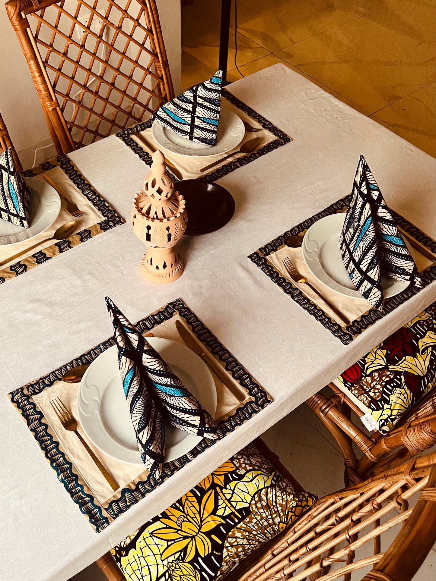 Table Napkin "Sunlit Tide" - Set of 4