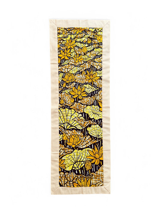 Tablerunner "Lake of Lotus I"
