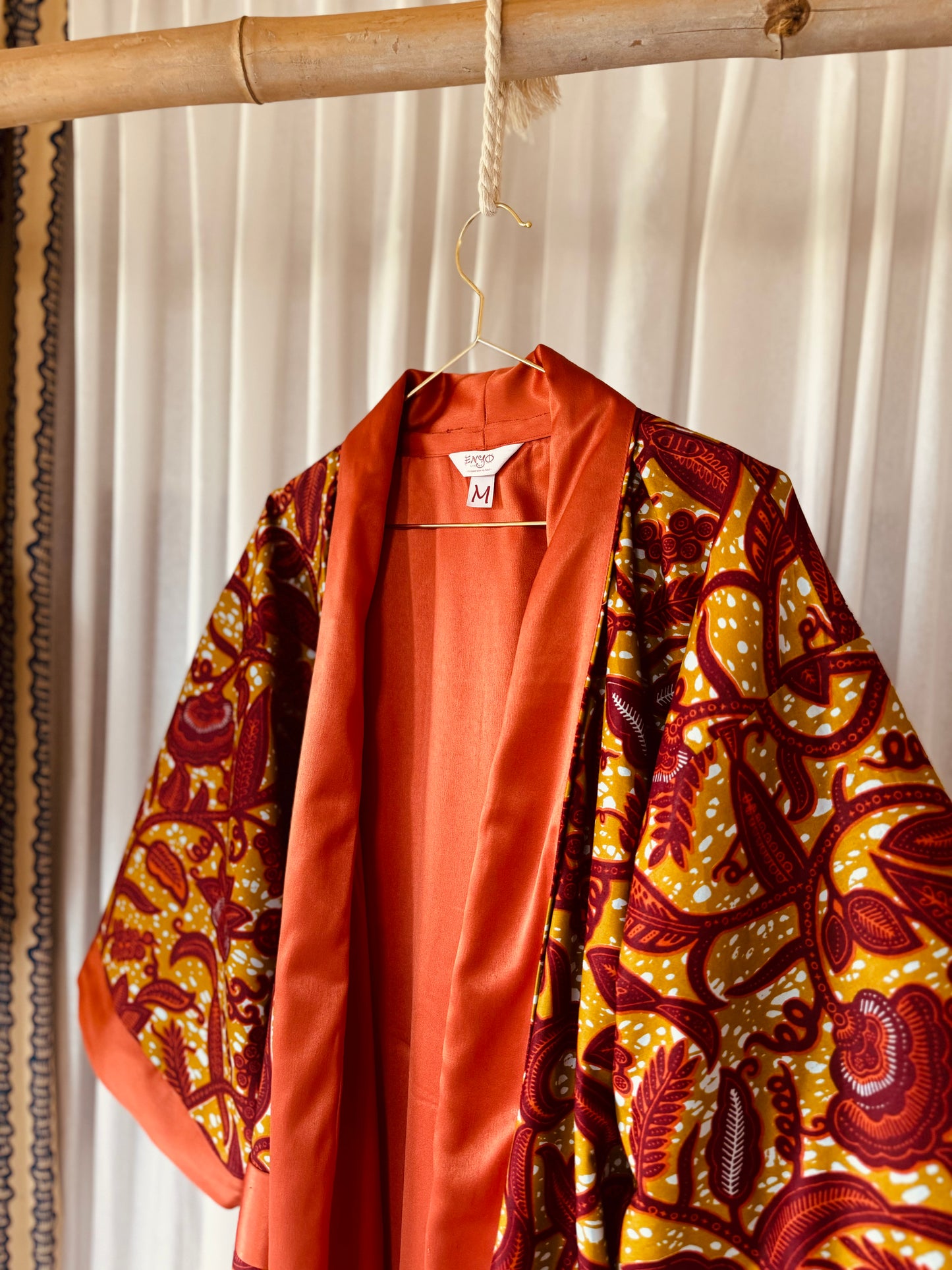 Wendbarer Afrikimo "Rise and Shine III"  - Dunkelroter Satin