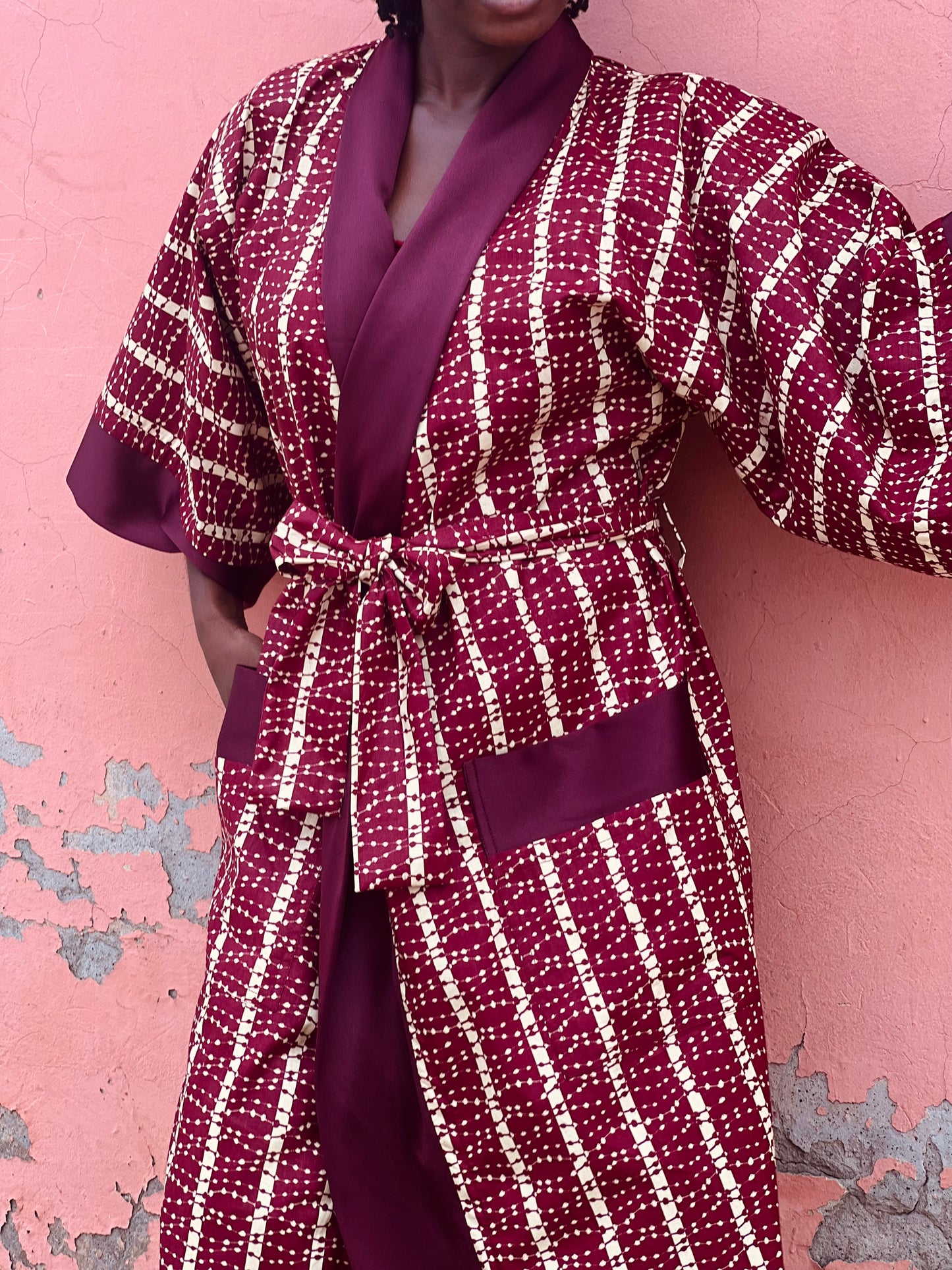 Afrikimo "Mondblume III" - Roter Satin