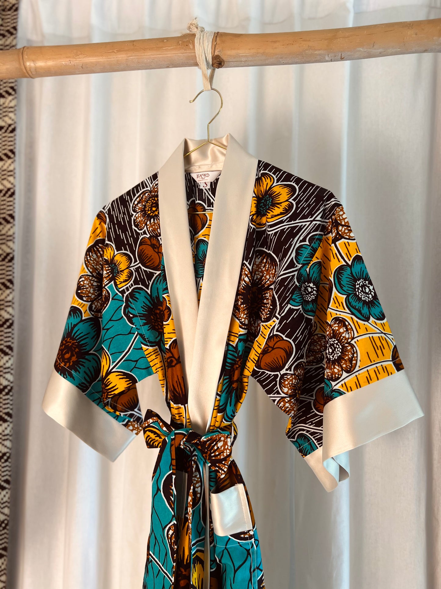 Afrikimo "Buttercup" - Creme Satin