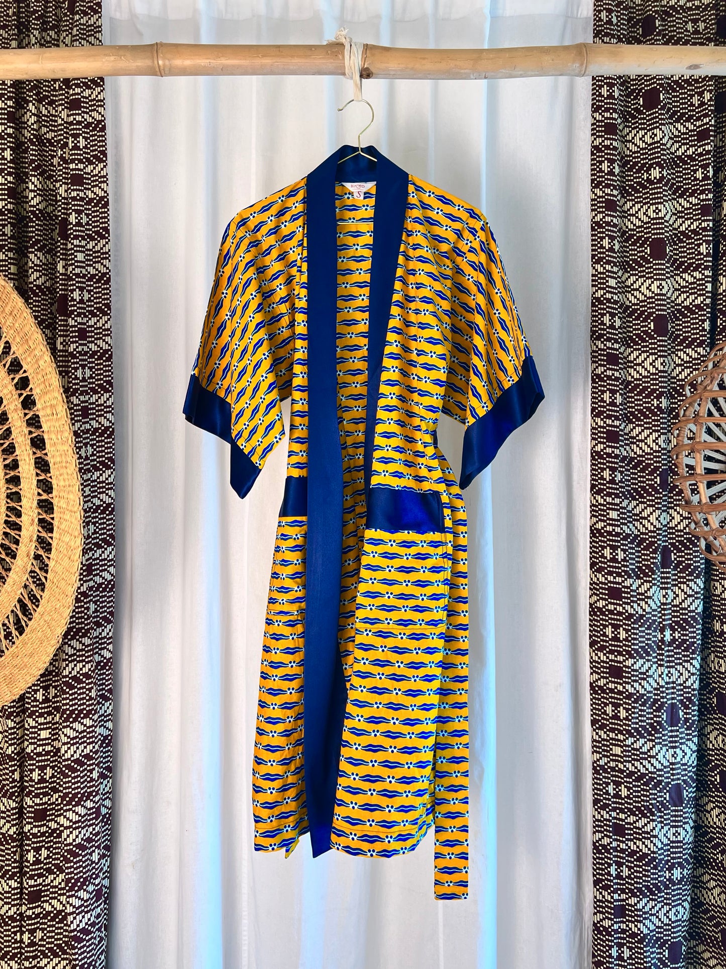 Afrikimo "Gleam I" - Royal Blue Satin