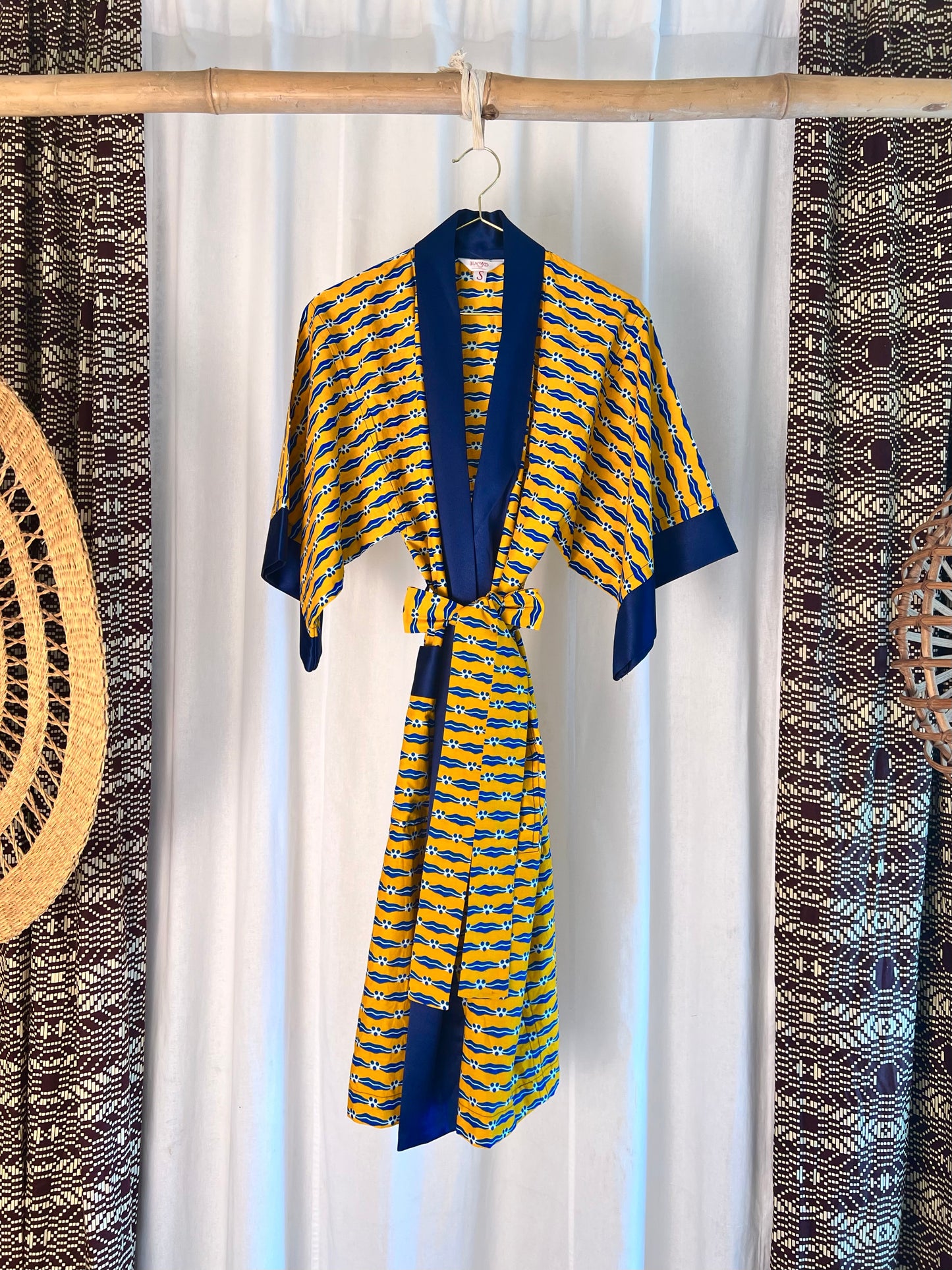 Afrikimo "Gleam I" - Royal Blue Satin