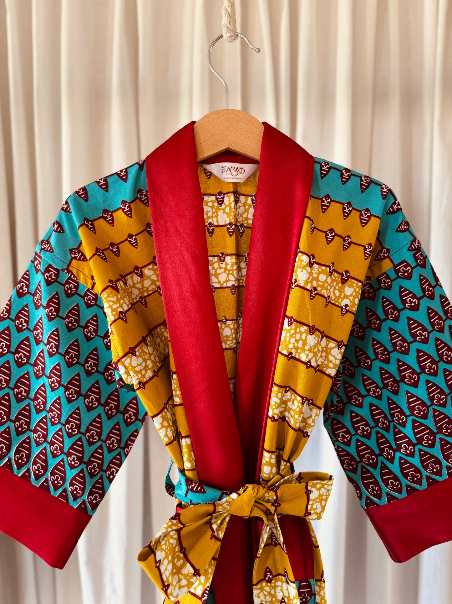 Kids - Afrikimo "Cracking Nut" - Red Satin