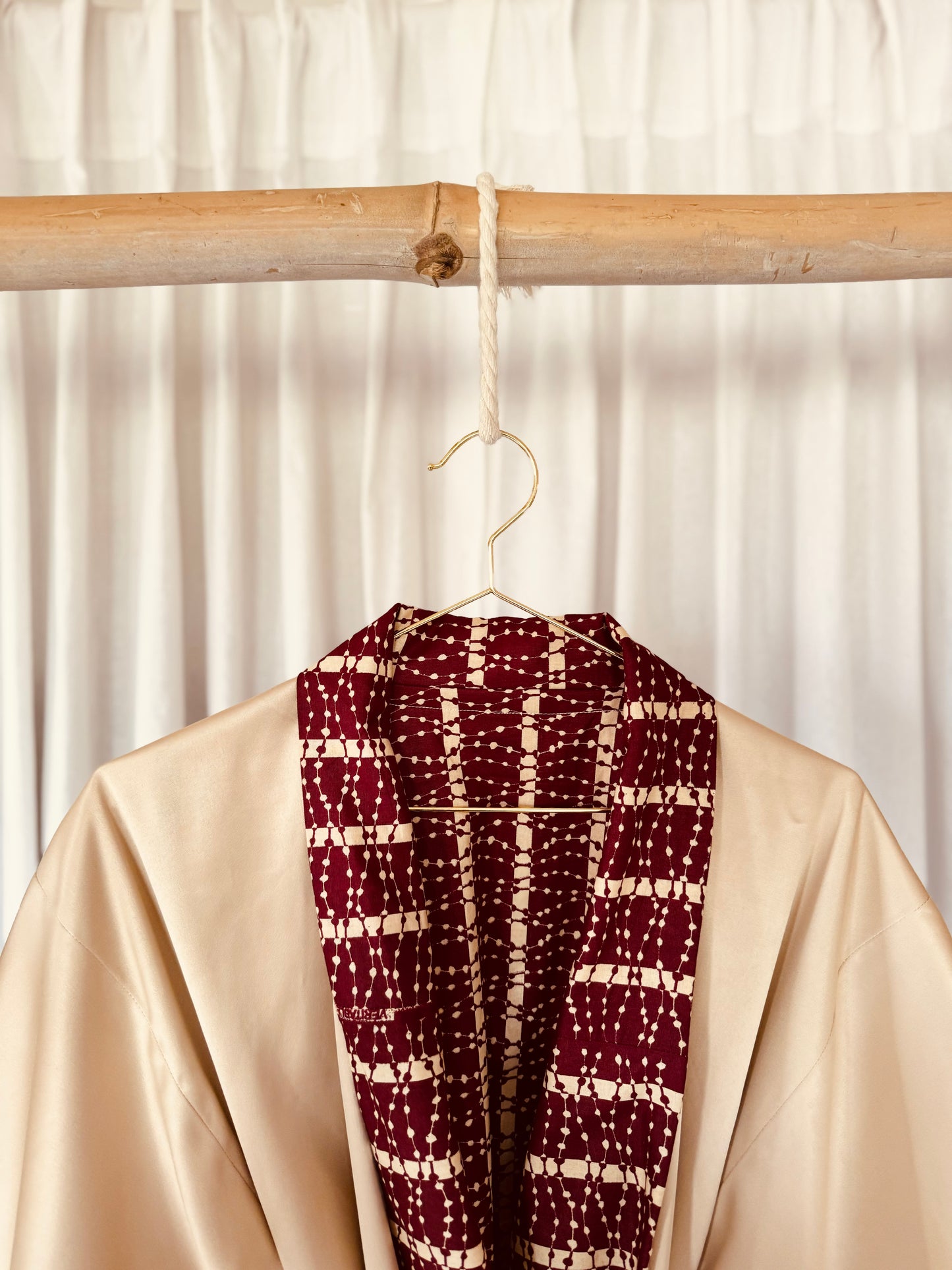 Reversible Afrikimo "Crimson Champagne" with Creme Satin