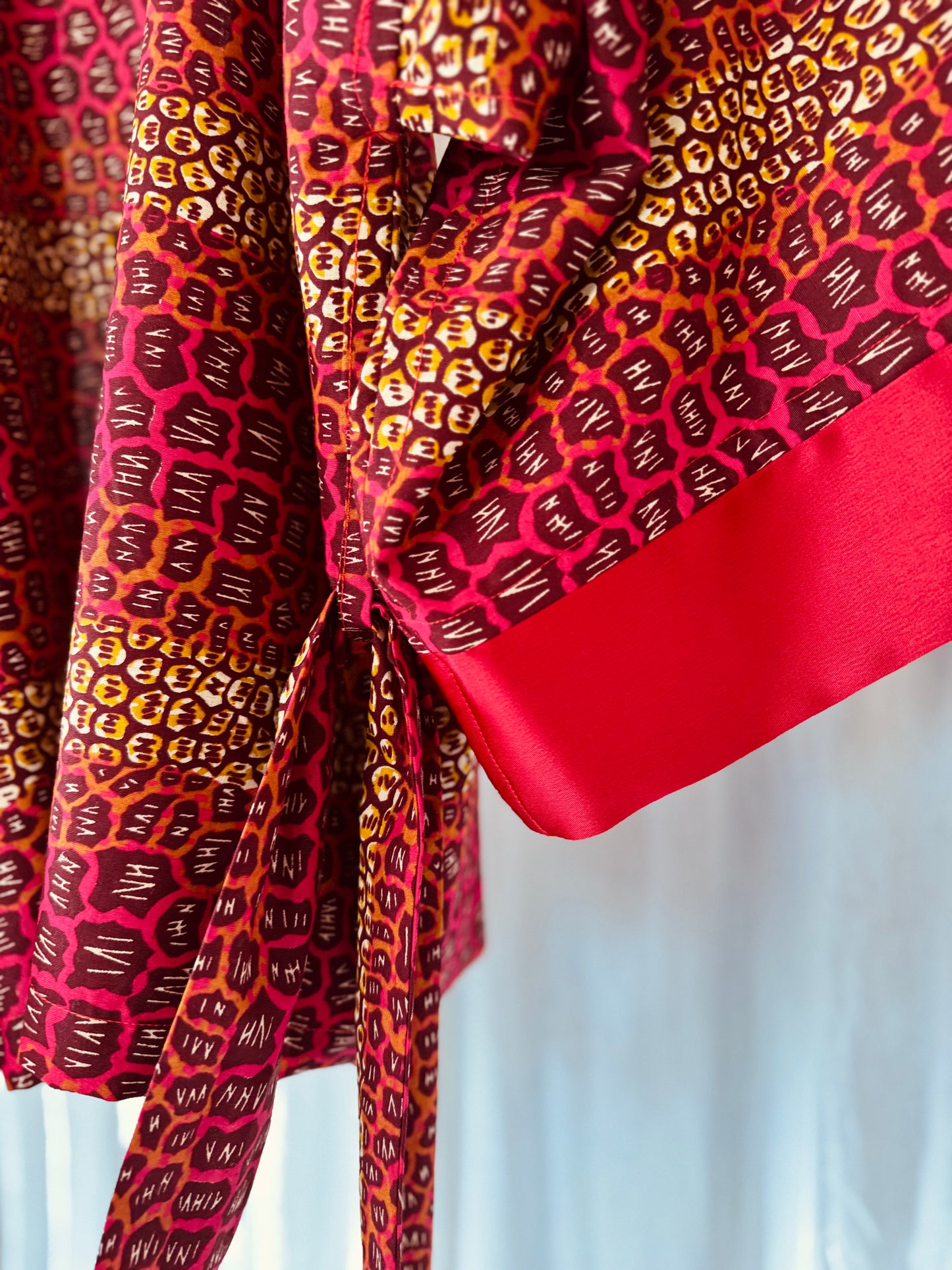 Afrikimo Jacket "Gravels of Joy II" - Red satin