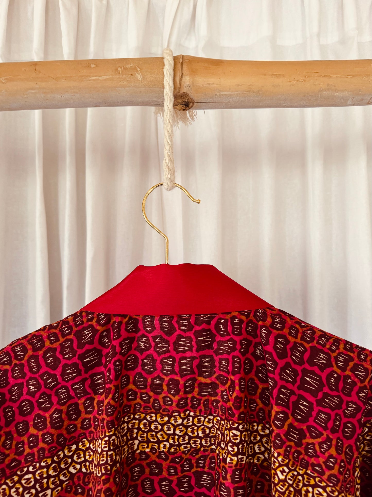 Afrikimo Jacket "Gravels of Joy II" - Red satin