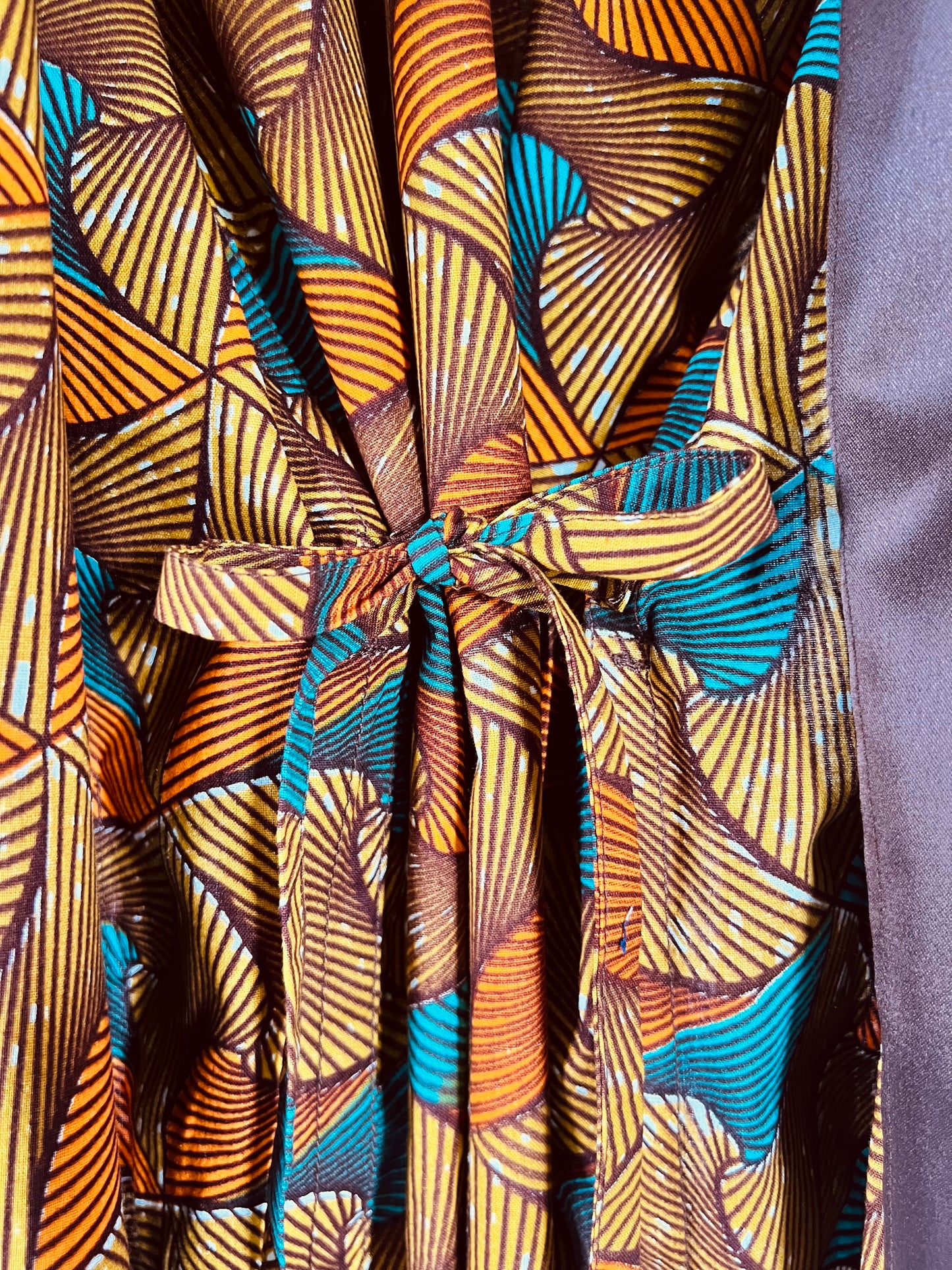 Afrikimo "Mondblume III" - Roter Satin