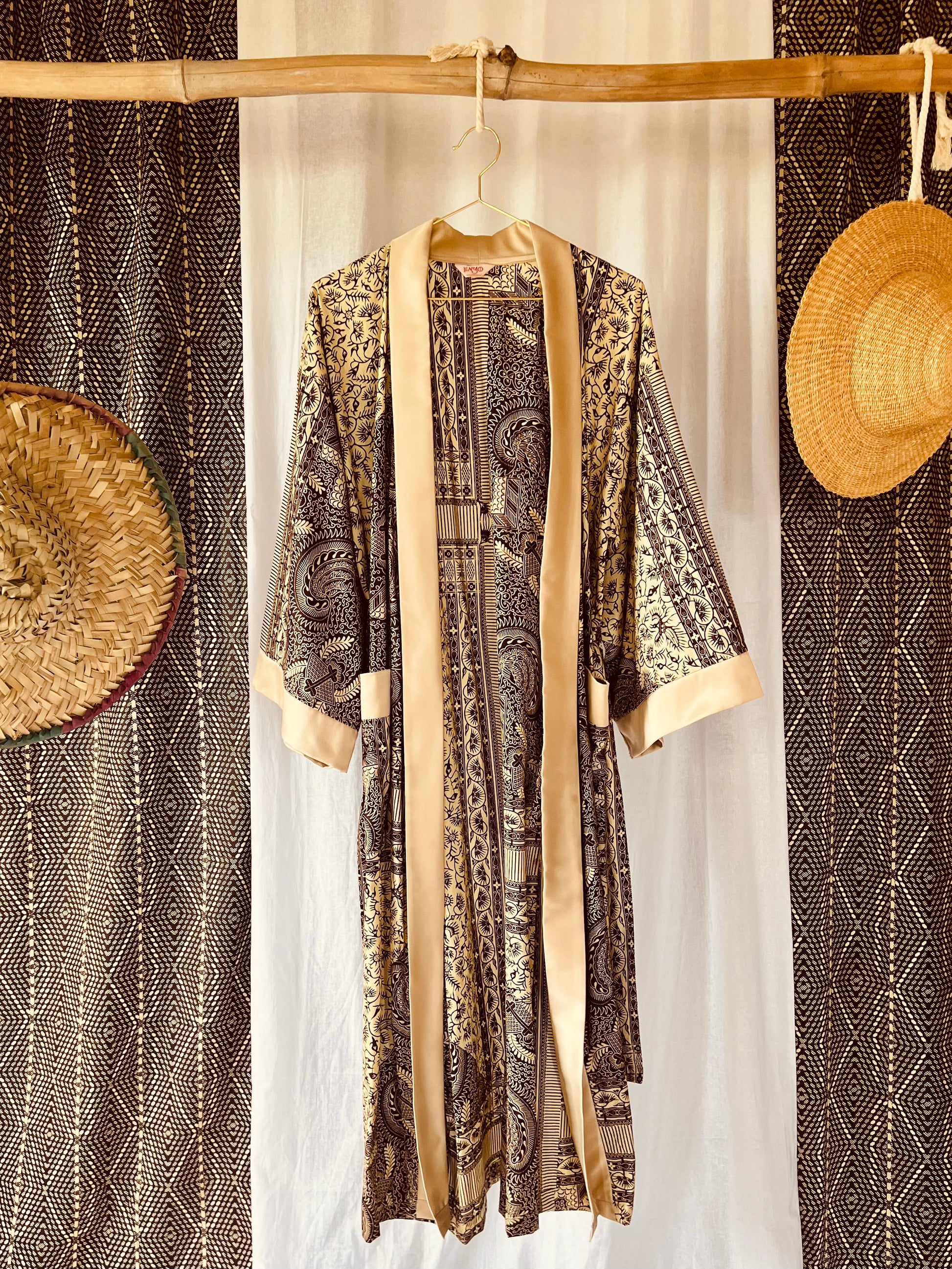 Example: African Print & Satin (applications)