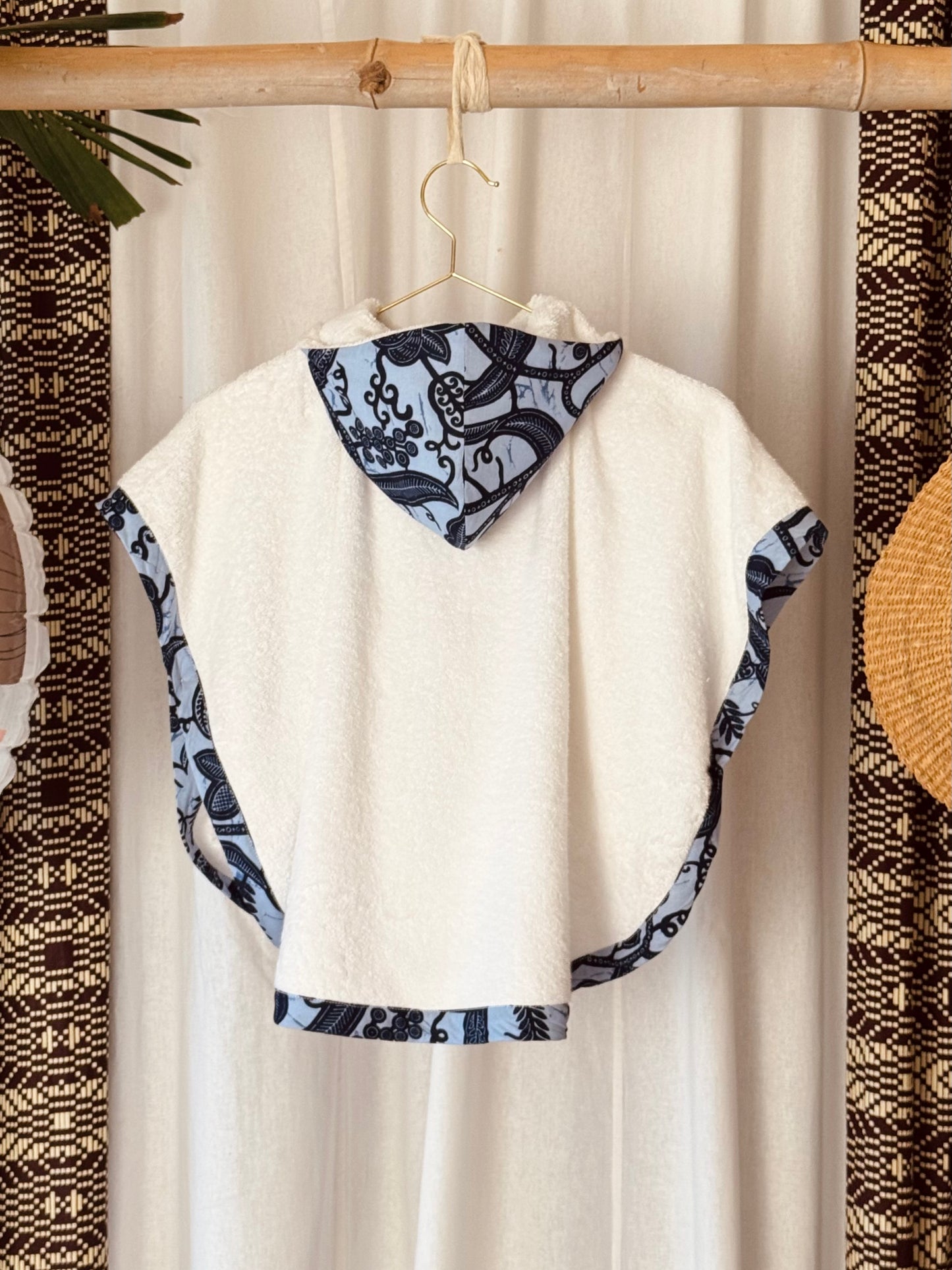 Kids Poncho "Rise and Shine II"