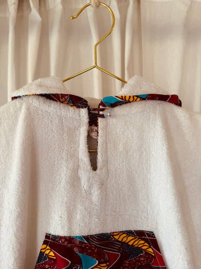 Kids - Poncho "Rainbow Flutters"