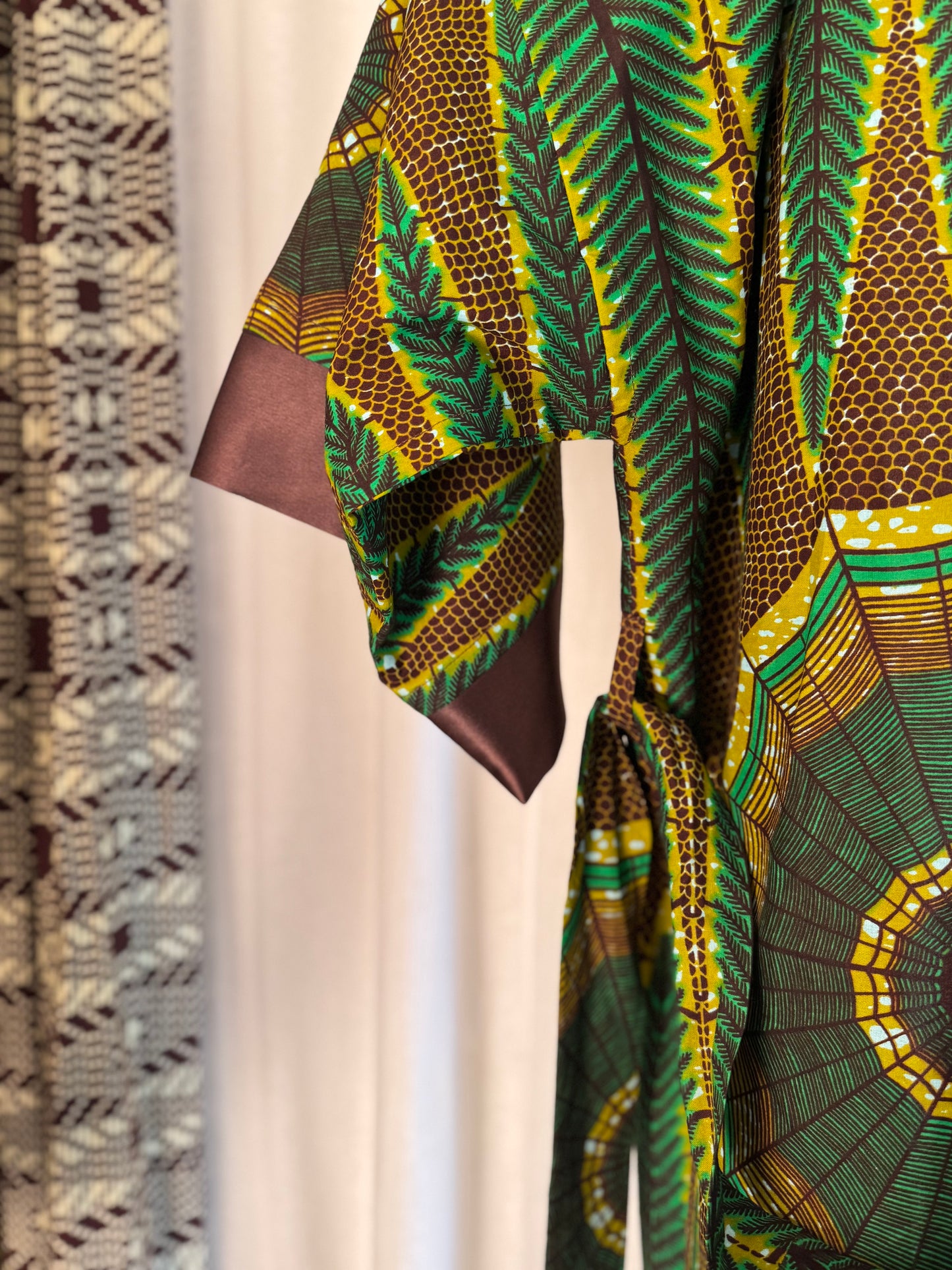 Afrikimo "Ananse" - Deep Brown Satin