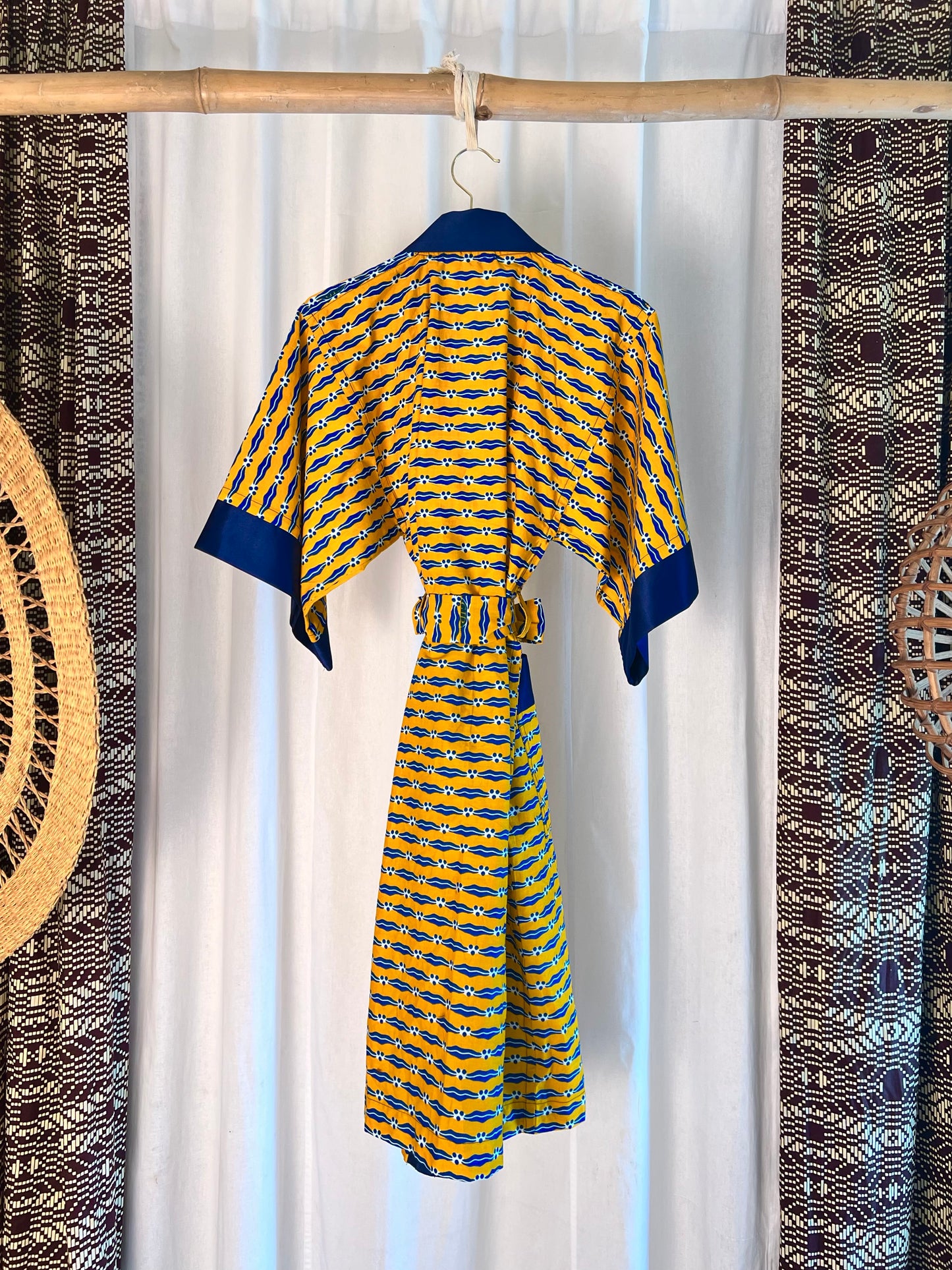 Afrikimo "Gleam I" - Royal Blue Satin