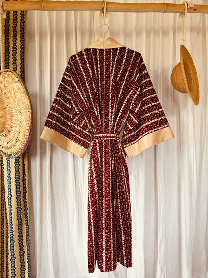 Afrikimo "Mondblume III" - Roter Satin