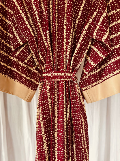 Afrikimo "Mondblume III" - Roter Satin