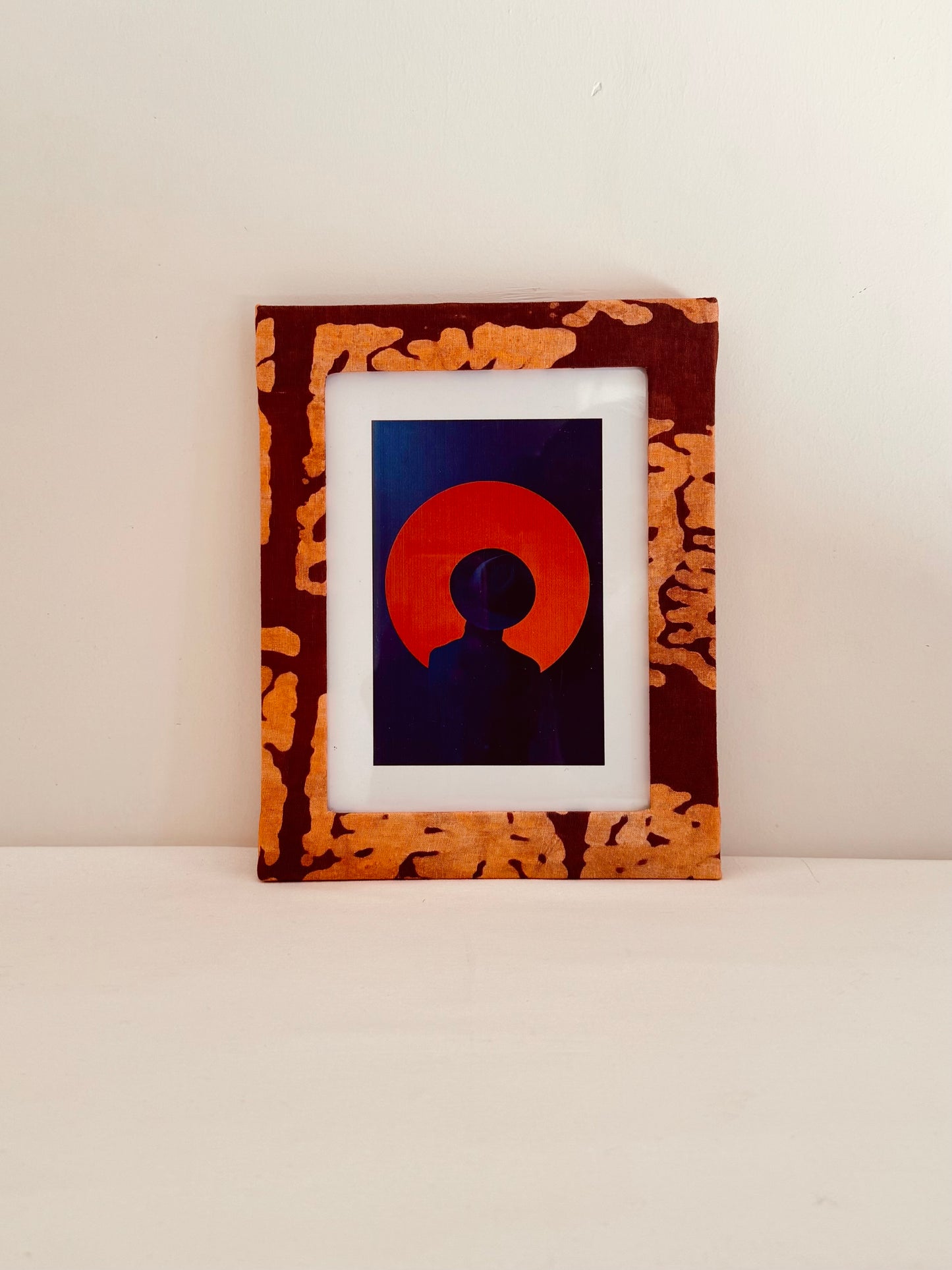 Picture Frame "The Quiet Back", 6"x 8"
