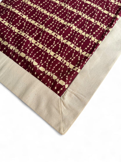 Tablerunner "Crimson Champagne"