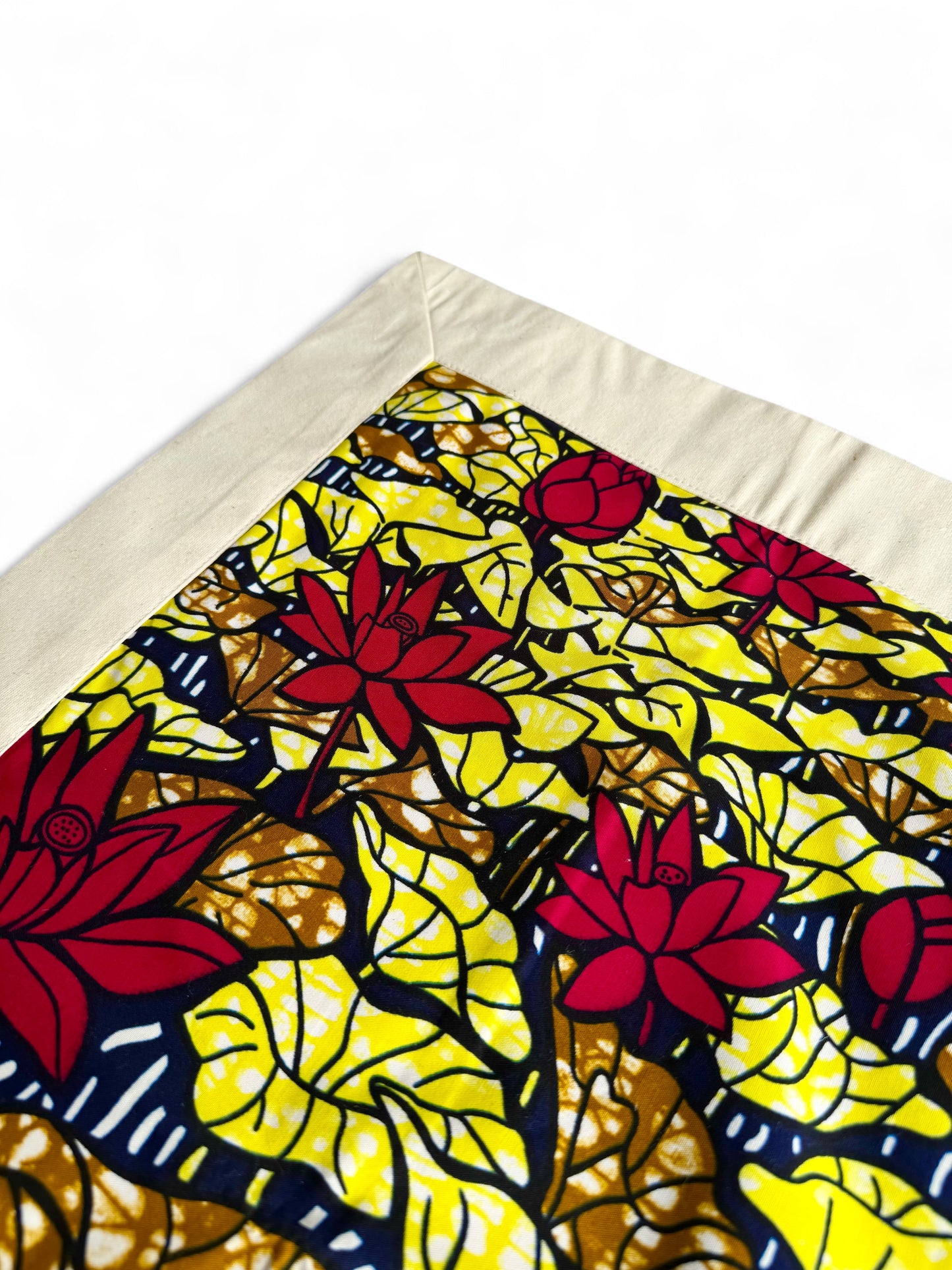 Tablerunner "Lake of Lotus II"
