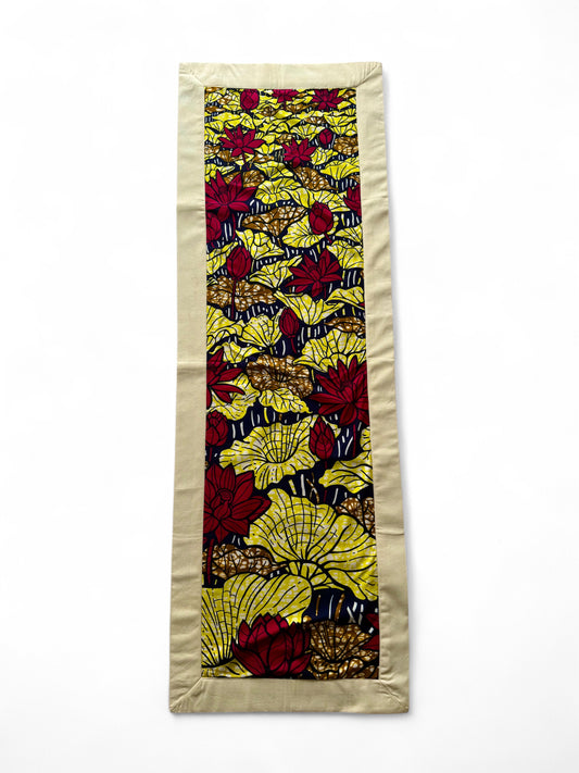 Tablerunner "Lake of Lotus II"