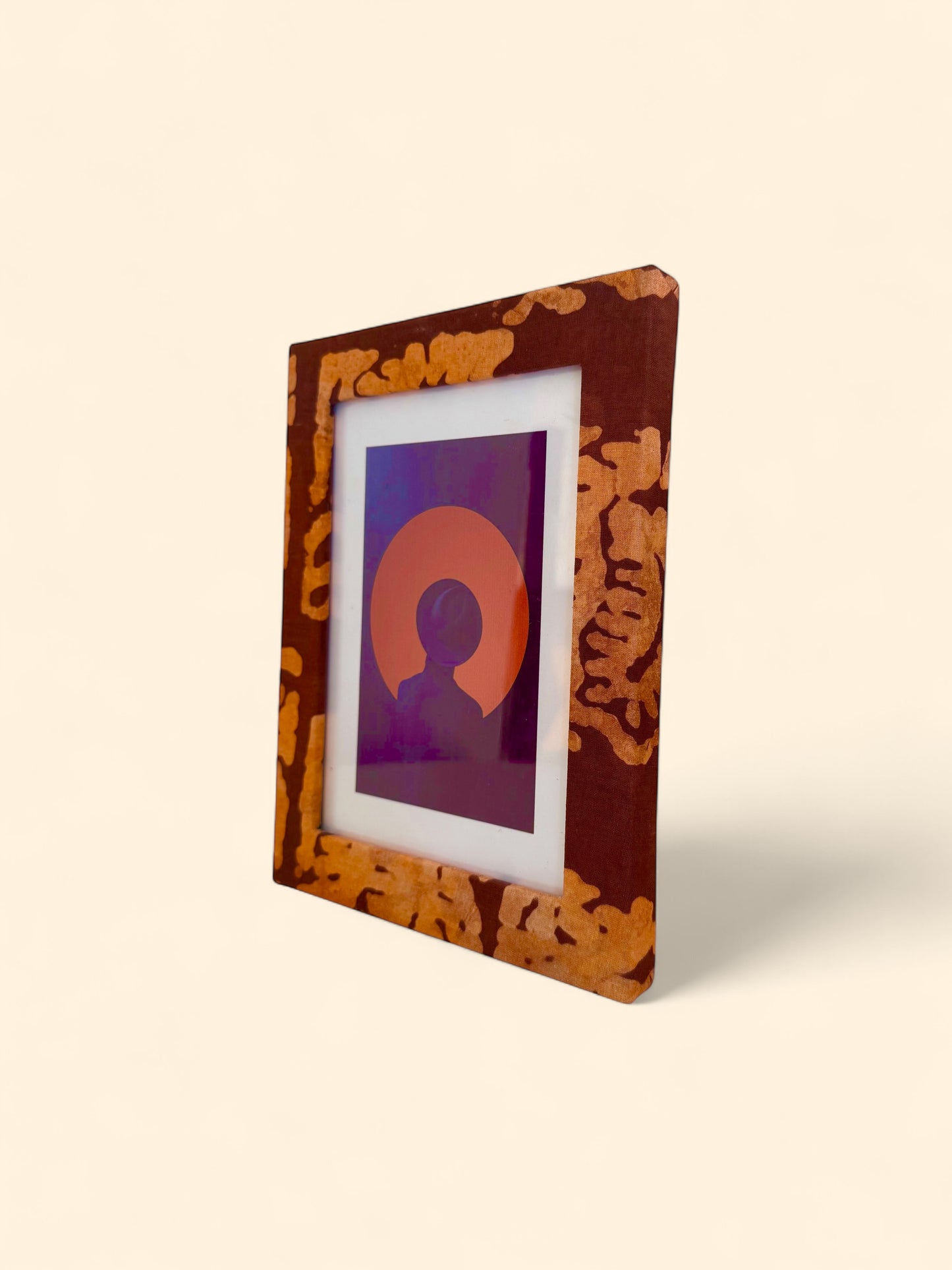 Picture Frame "The Quiet Back", 6"x 8"